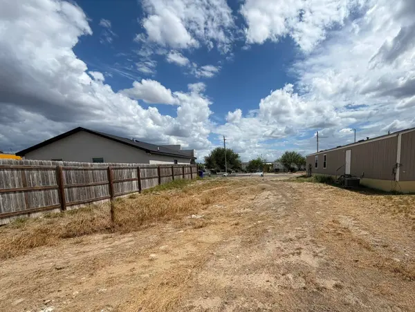 380 Riverhill Loop
