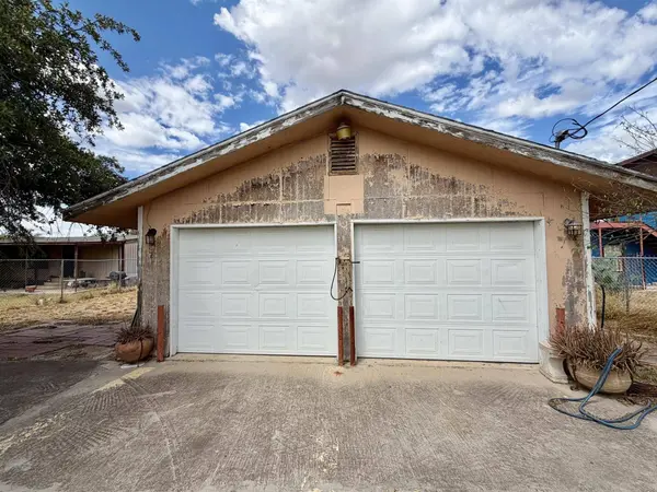 1552 Orquidia Ln, Rio Bravo, TX 78046