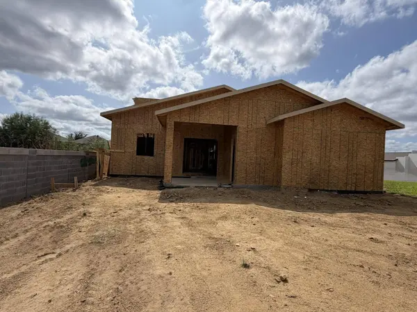 2412 Durazno Ct, Laredo, TX 78046