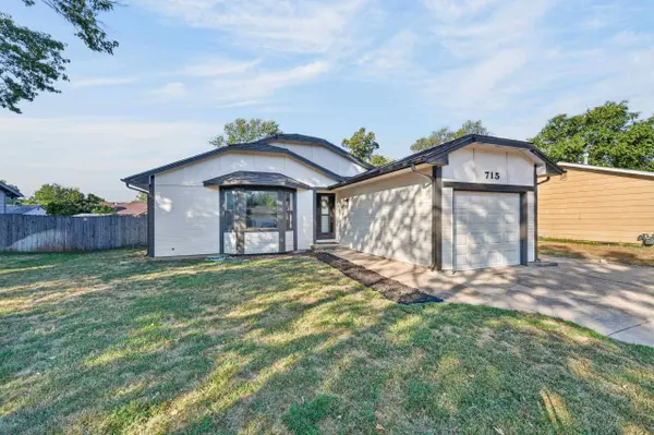 715 W Mona St, Wichita, KS 67217