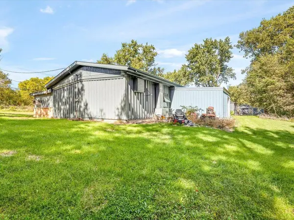 543 S Bluff Street, South Beloit, IL 61080