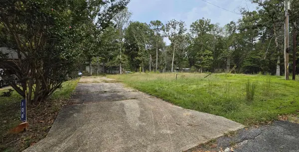 108 Meadow Lane, Fairfield Bay, AR 72088
