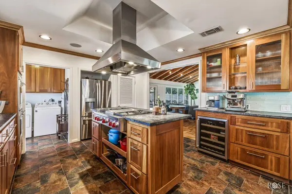 2501 Live Oak ST, San Angelo, TX 76901
