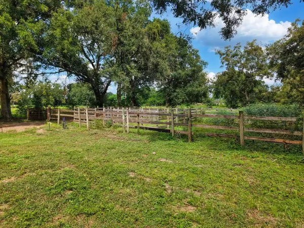 4250 120th St, Chiefland, FL 32626