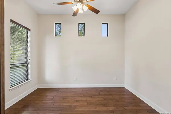 406 Marsh Oval, New Braunfels, TX 78130
