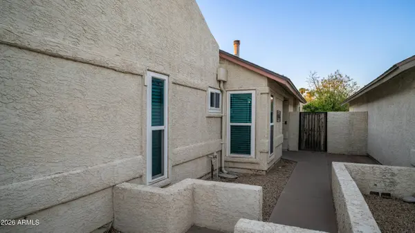 1206 W ESTRELLA Drive, Chandler, AZ 85224