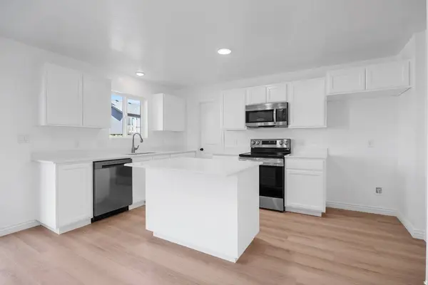 1513 S DEERBROOK RD #SR 256, Santaquin, UT 84655