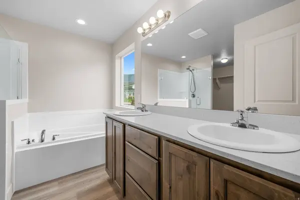 2753 S EAGLE DR E #ORC 13, Spanish Fork, UT 84660