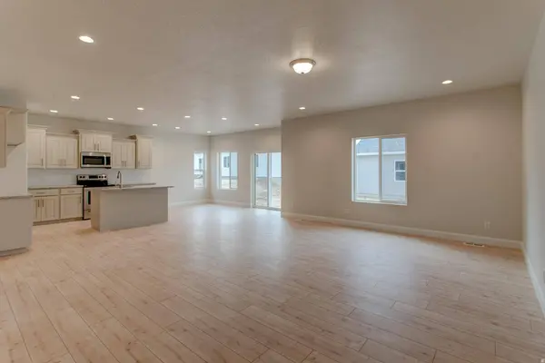 2769 S SPANISH OAKS DR E #ORC 37, Spanish Fork, UT 84660
