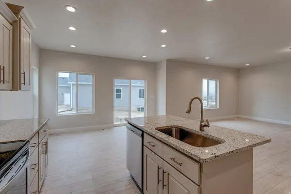 2769 S SPANISH OAKS DR E #ORC 37, Spanish Fork, UT 84660