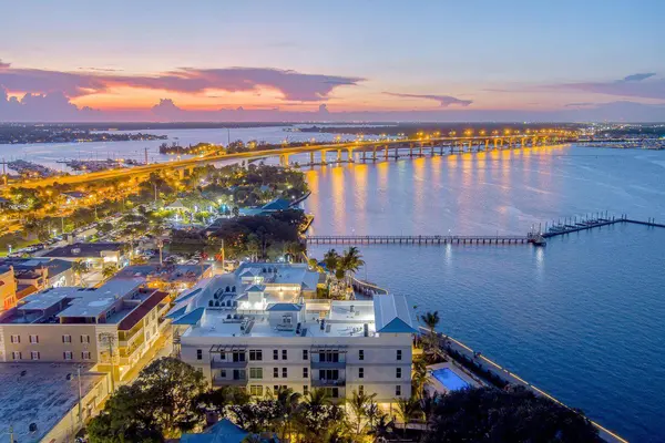 41 SW Seminole ST #210, Stuart, FL 34994
