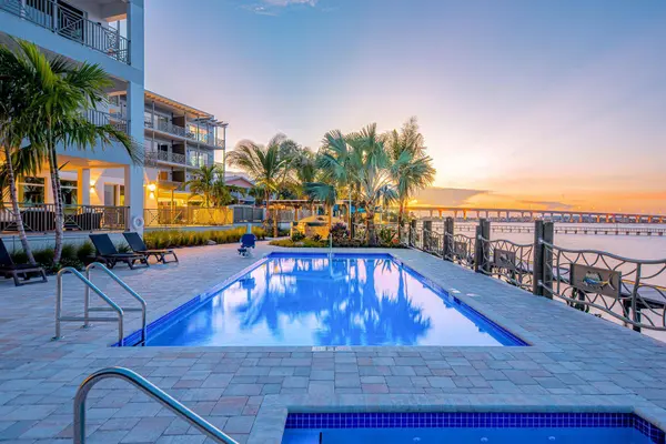 41 SW Seminole ST #305, Stuart, FL 34994