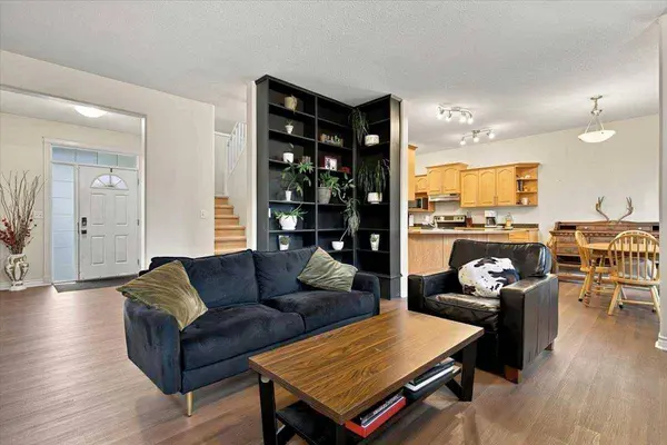 11309 81 AVE, Grande Prairie, AB T8W0A4