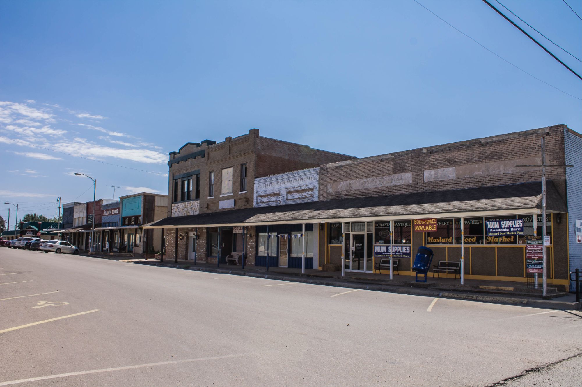 Downtown_Whitney,_Texas_(1_of_1)