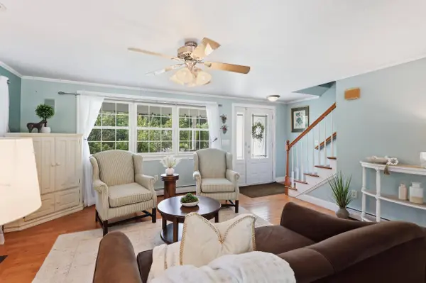 5 Jessie LN, Biddeford, ME 04005