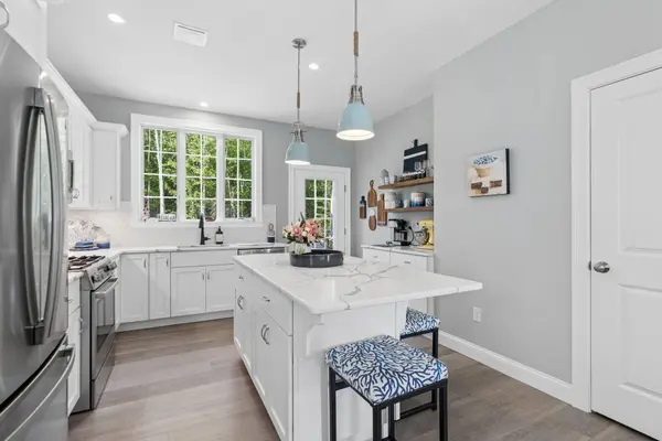 15 Scammen LN, Arundel, ME 04046