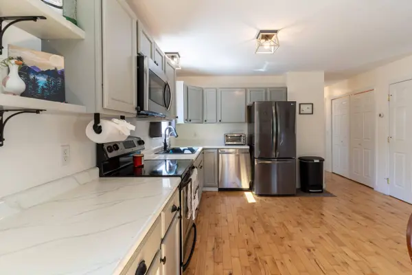 71 Bowdoinham RD, Lisbon, ME 04252