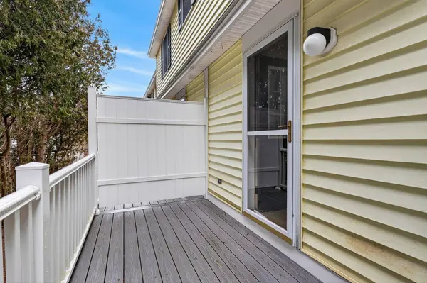 91 Western AVE #3, Biddeford, ME 04005