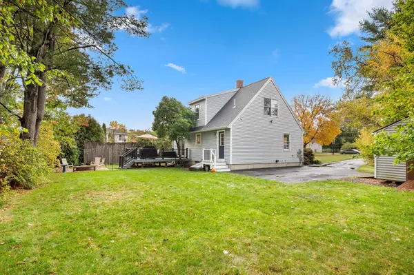 31 Saugus ST, Portland, ME 04103