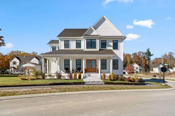 37 Emerson WAY