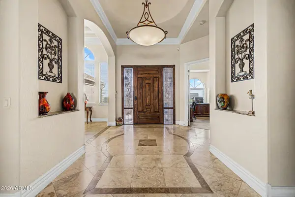 1111 S DEER RUN Court, Apache Junction, AZ 85119