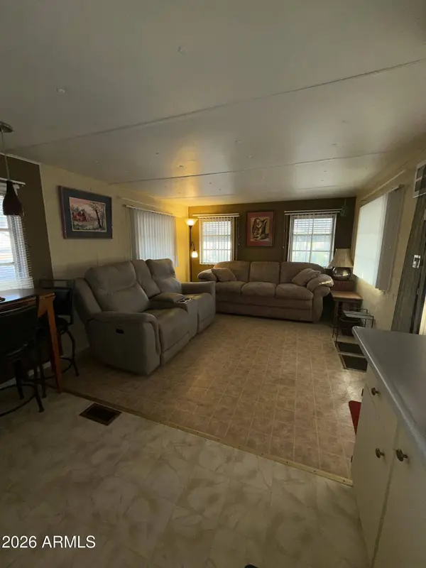 1050 E BROADWAY Avenue #28, Apache Junction, AZ 85119