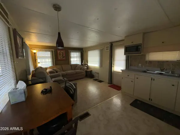 1050 E BROADWAY Avenue #28, Apache Junction, AZ 85119