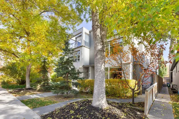 3524 14a ST SW #1, Calgary, AB T2T 3X9