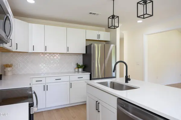103 Harmon ST, Clinton, NC 28328