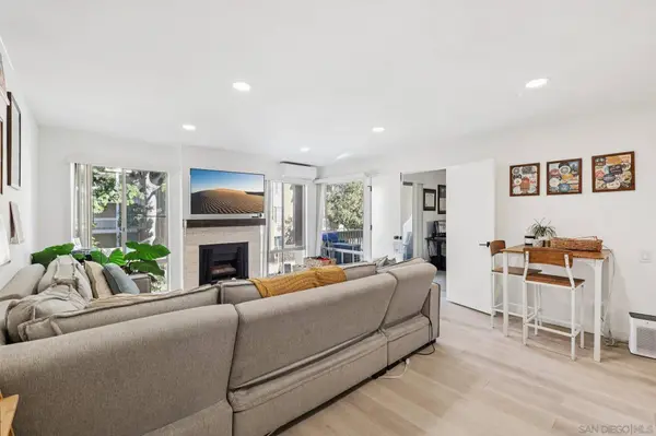 4600 Lamont St #204, San Diego, CA 92109