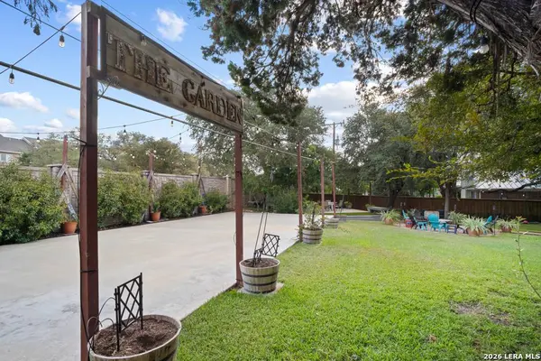 6827 Lendell St, San Antonio, TX 78249