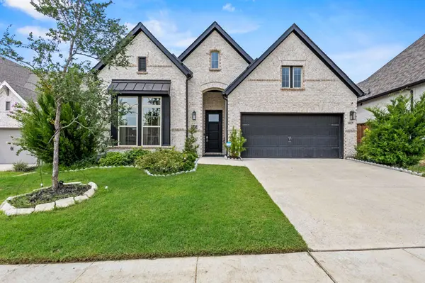 4017 Crepe Myrtle ST