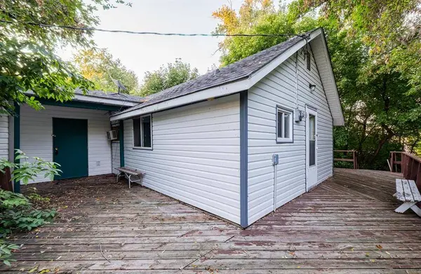 315 Hackberry AVE, Delta Beach, MB R1N 3A1