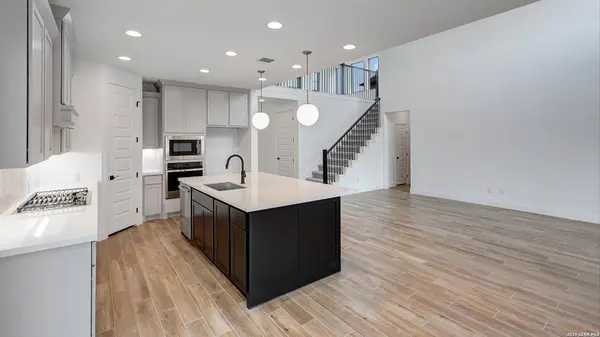10206 Ryder Bend, San Antonio, TX 78254
