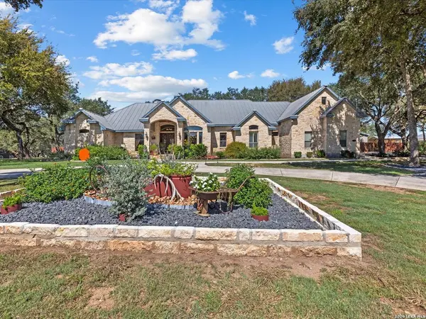 627 RIVER CHASE WAY, New Braunfels, TX 78132