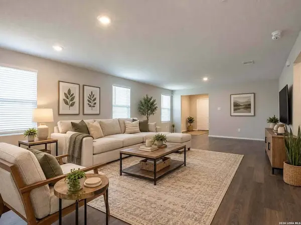 5402 FREDERICK BLF, Von Ormy, TX 78073