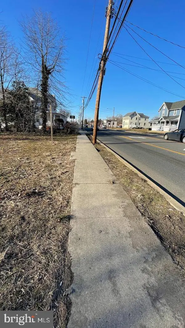 39-41 N DELSEA DR N, Glassboro, NJ 08028