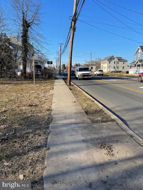 39-41 N DELSEA DR N, Glassboro, NJ 08028