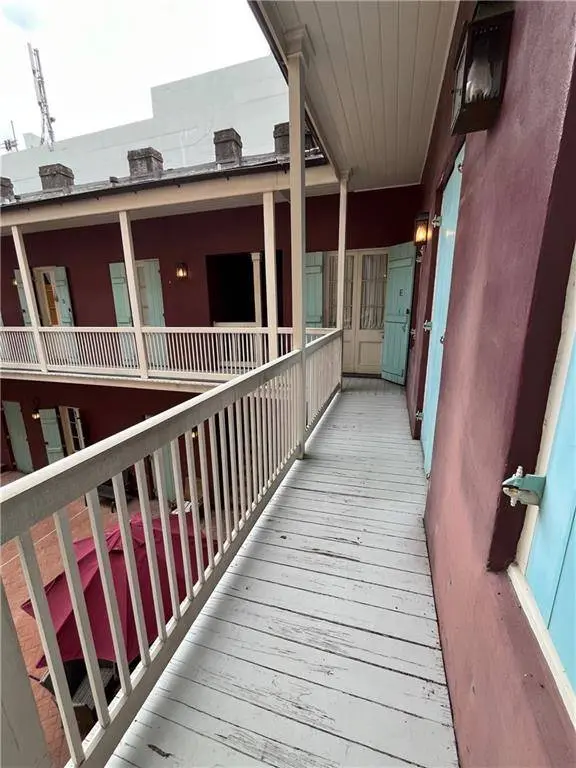 229 DAUPHINE ST #e, New Orleans, LA 70112