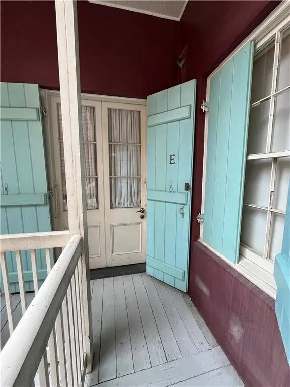 229 DAUPHINE ST #e, New Orleans, LA 70112