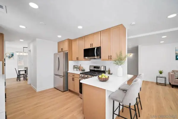 7043 Bobhird, San Diego, CA 92119