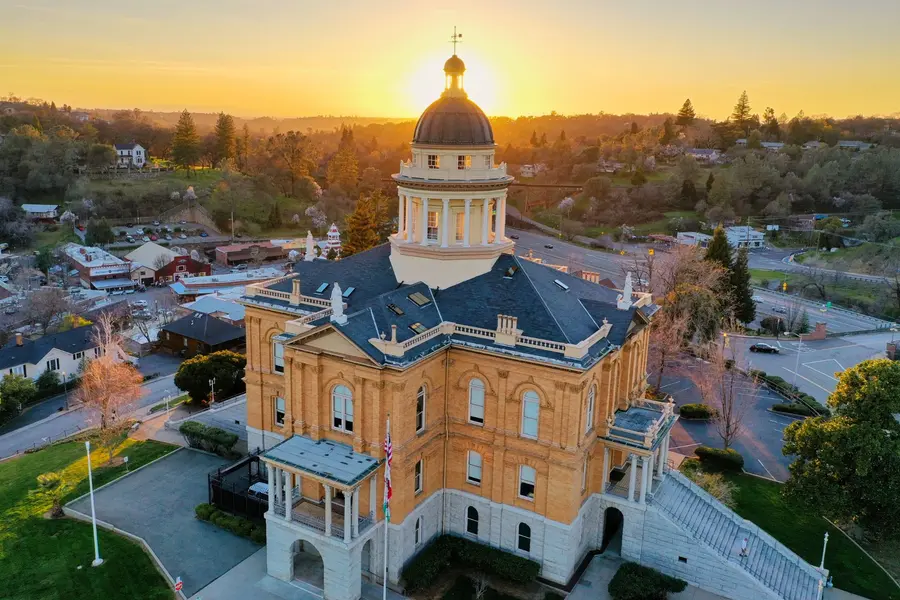Auburn Capitol building at sunset