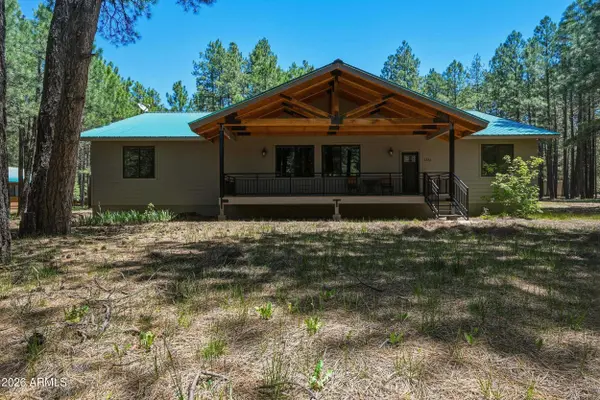 1233 Merzville Road, Forest Lakes, AZ 85931