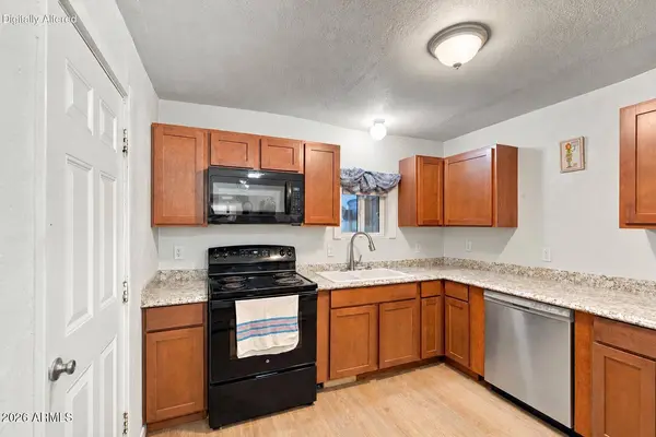 211 W Northern Avenue, Coolidge, AZ 85128