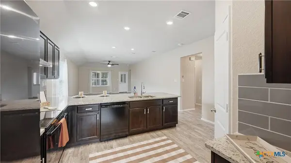 2422 Moselle LN, New Braunfels, TX 78130