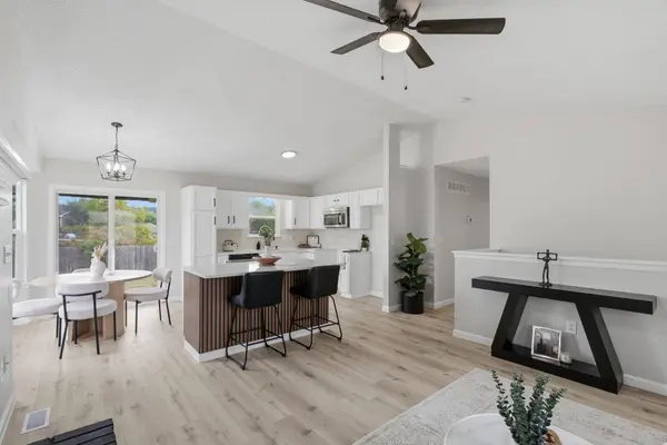1012 E Winding Lane, Derby, KS 67037
