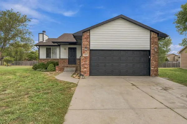 1012 E Winding Lane