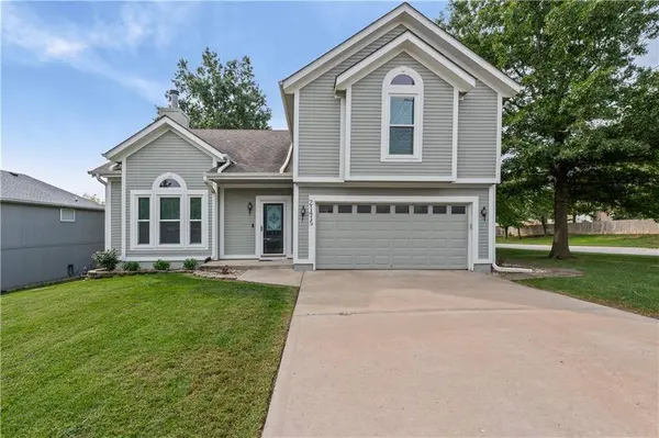 21415 W 52nd ST, Shawnee, KS 66218