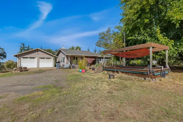 5423 Virginia RD, Loma Rica, CA 95901