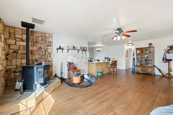 5423 Virginia RD, Loma Rica, CA 95901